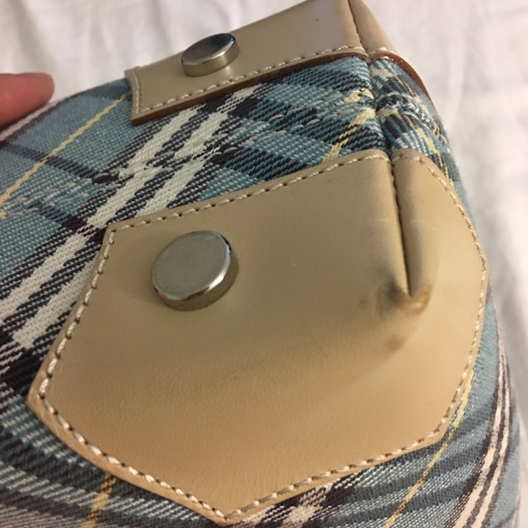 Burberry totes - Picture 4 of 7